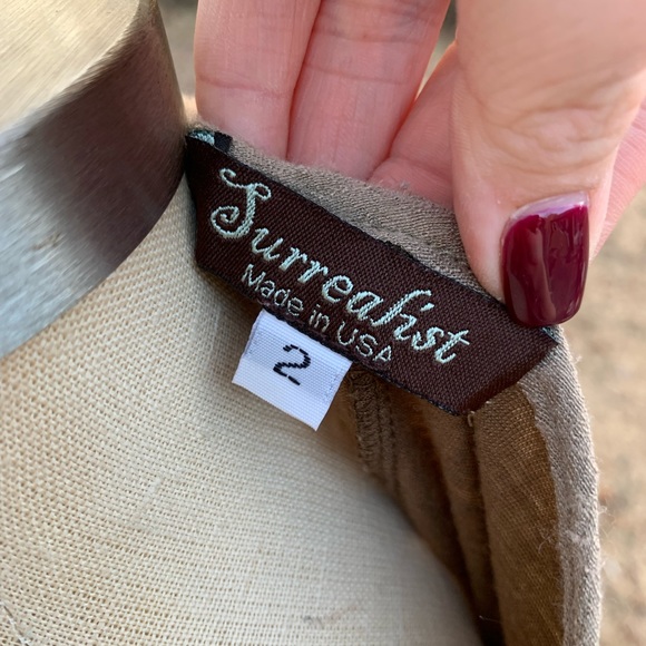 Artsy Handkerchief Hem Top - Picture 13 of 16